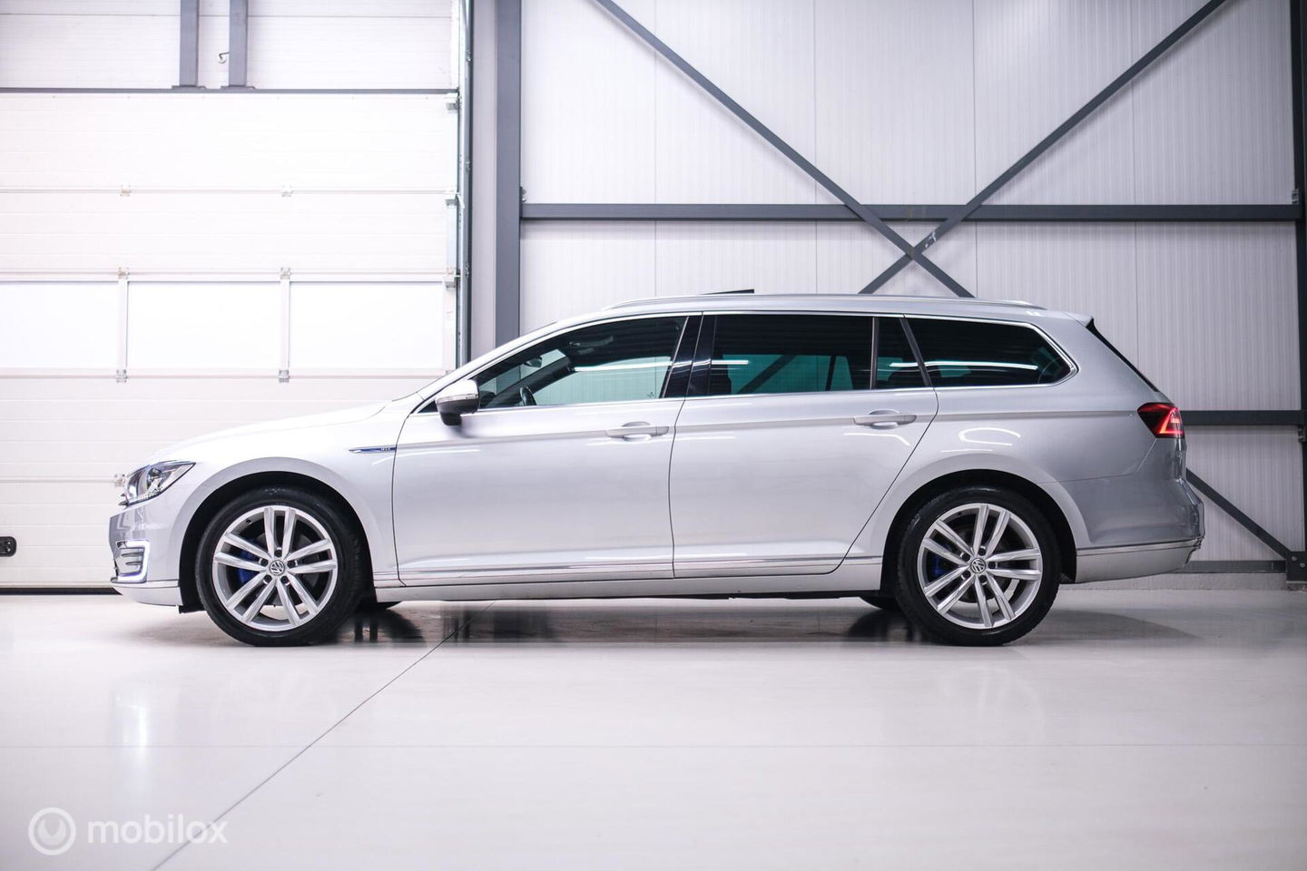 Volkswagen Passat Variant 1.4 TSI GTE Highline | Virtual cockpit | Panoramadak | Trekhaak | Leder | Dynaudio | NL auto NAP | rijklaarprijs |