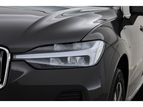 Volvo XC60 2.0 T6 Plug-in hybrid AWD Core | Pano | Pilot Assist | Blis | 4x Stoel- & stuurverw. | 19" | CarPlay |