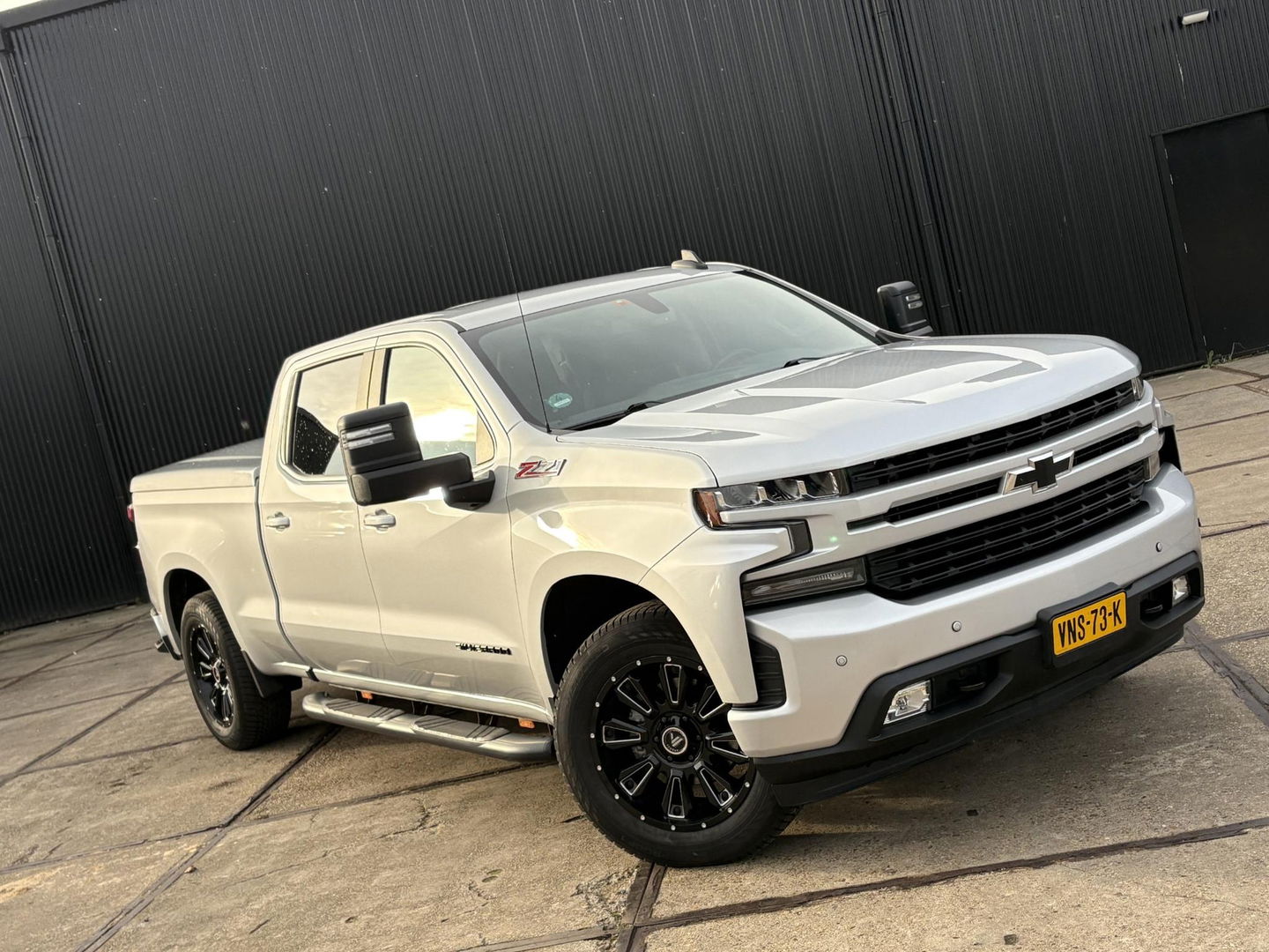Chevrolet Silverado Z71 1500 RST V8 | 200L LPG |  360PK | LED | CRUISE | LUXE UITVOERING | STOELVERWARMING | STUURVERWARMING