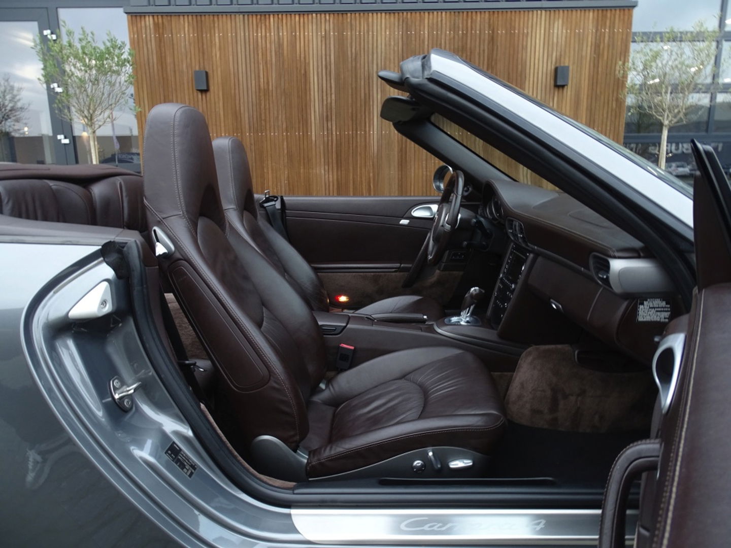 Porsche 911 Cabrio 3.6 Carrera 4 346PK PDK / PCM / LED