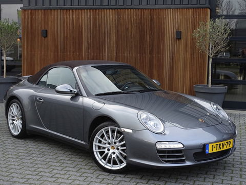 Porsche 911 Cabrio 3.6 Carrera 4 346PK PDK / PCM / LED