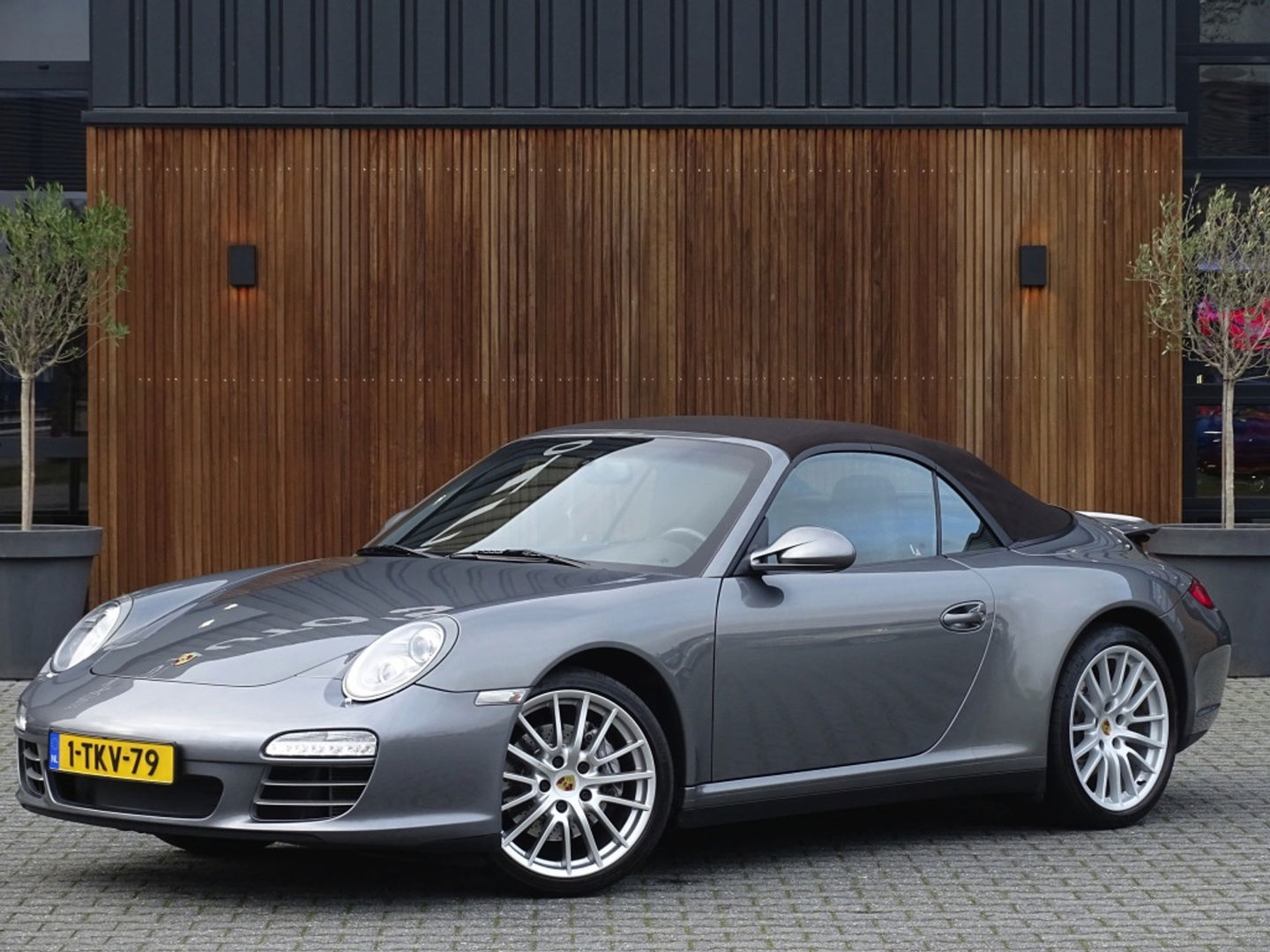 Porsche 911 Cabrio 3.6 Carrera 4 346PK PDK / PCM / LED