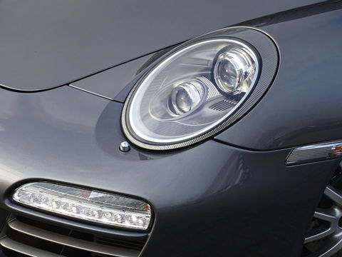 Porsche 911 Cabrio 3.6 Carrera 4 346PK PDK / PCM / LED