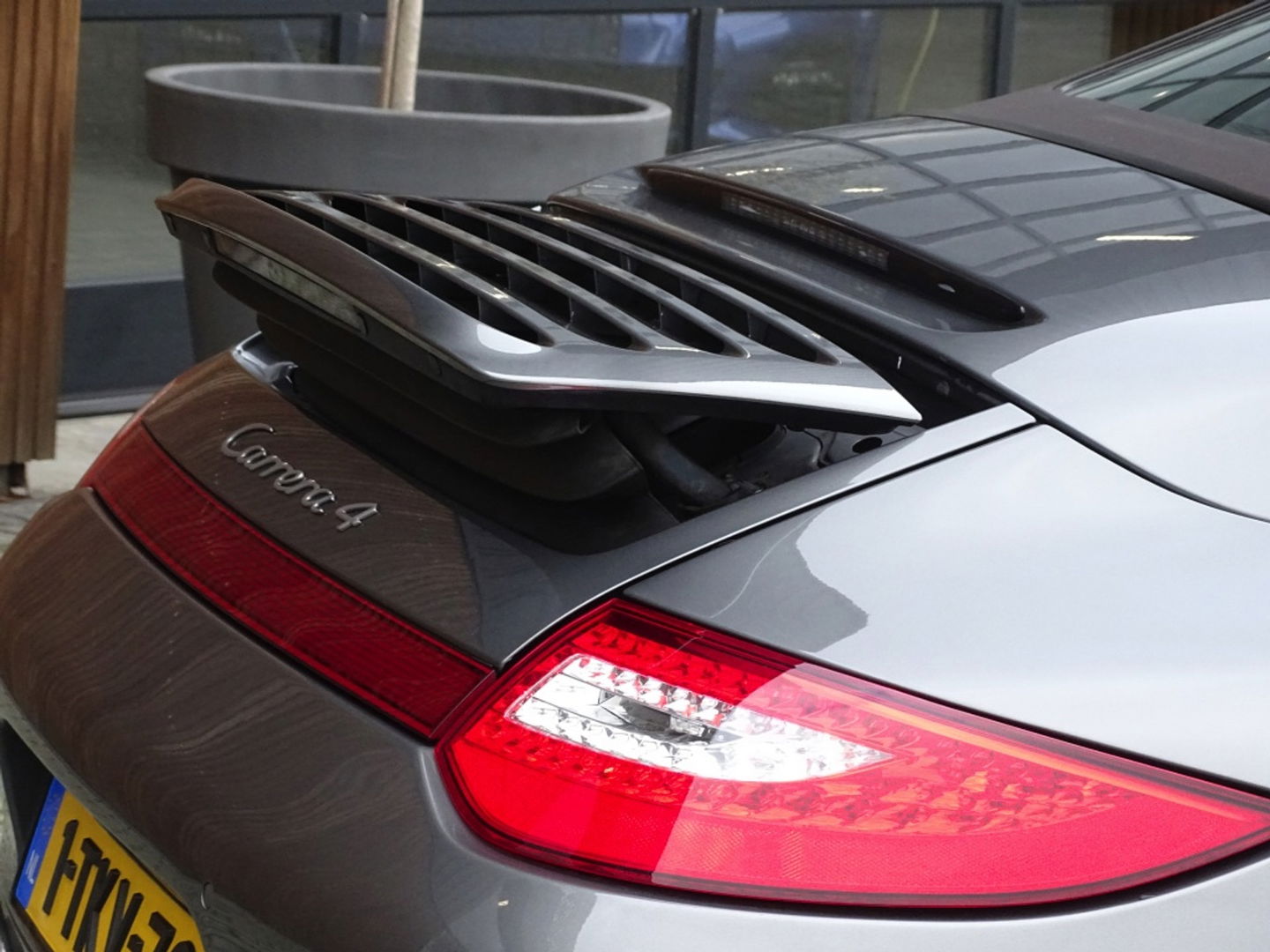 Porsche 911 Cabrio 3.6 Carrera 4 346PK PDK / PCM / LED