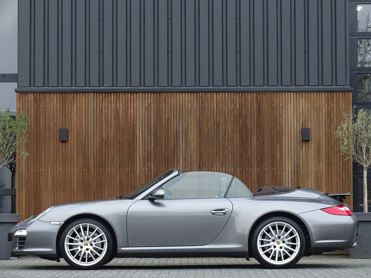 Porsche 911 Cabrio 3.6 Carrera 4 346PK PDK / PCM / LED