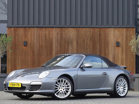 Porsche 911 Cabrio 3.6 Carrera 4 346PK PDK / PCM / LED