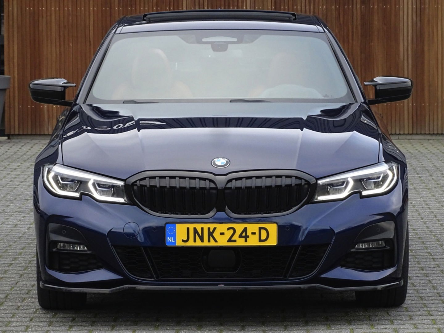 BMW 3-serie 330e 292PK / M-Sport / Individual / Laser / Harman Kardon