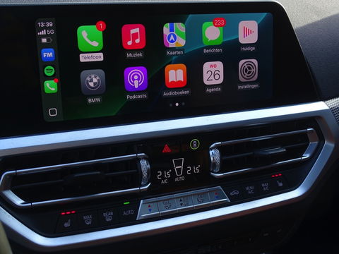 BMW 3-serie 330e 292PK / M-Sport / Individual / Laser / Harman Kardon