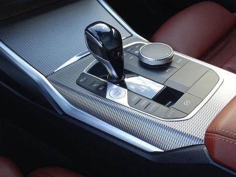 BMW 3-serie 330e 292PK / M-Sport / Individual / Laser / Harman Kardon