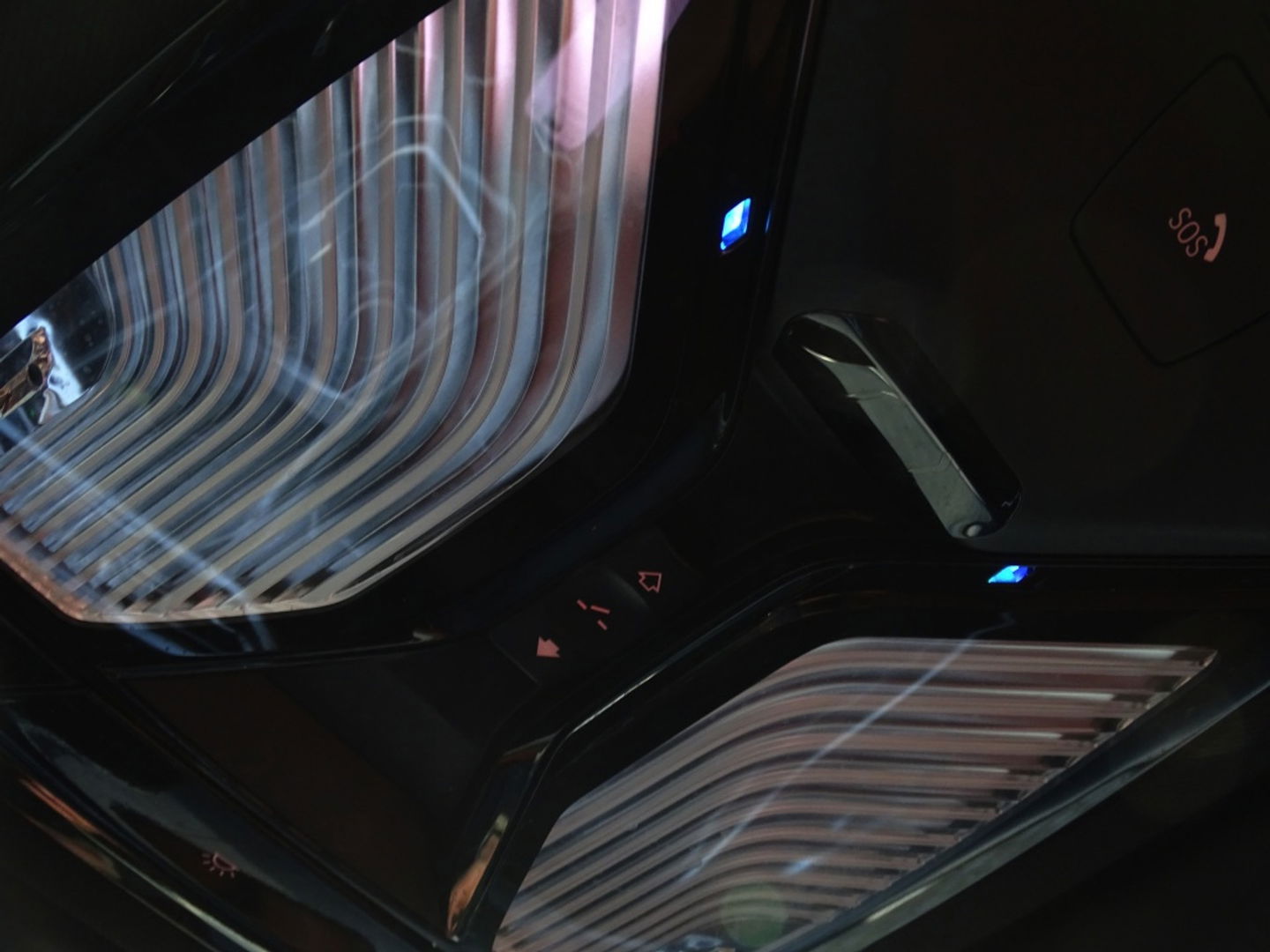 BMW 3-serie 330e 292PK / M-Sport / Individual / Laser / Harman Kardon