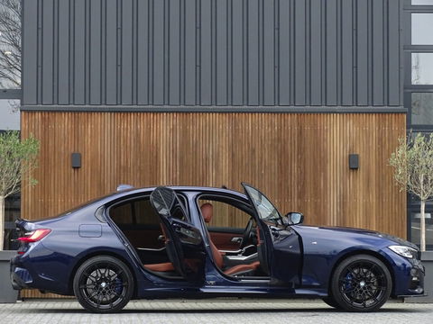 BMW 3-serie 330e 292PK / M-Sport / Individual / Laser / Harman Kardon