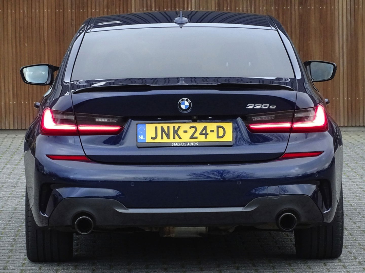 BMW 3-serie 330e 292PK / M-Sport / Individual / Laser / Harman Kardon
