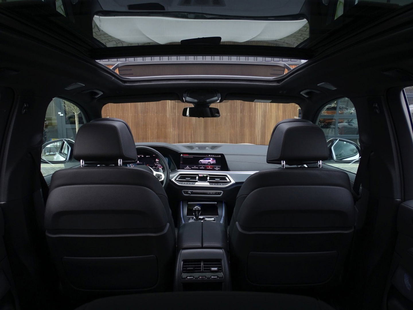 BMW X5 45e 394PK X-drive M-Sport / B&W / Individual / Laser / Trekhaak