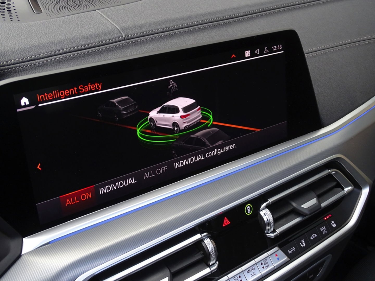 BMW X5 45e 394PK X-drive M-Sport / B&W / Individual / Laser / Trekhaak