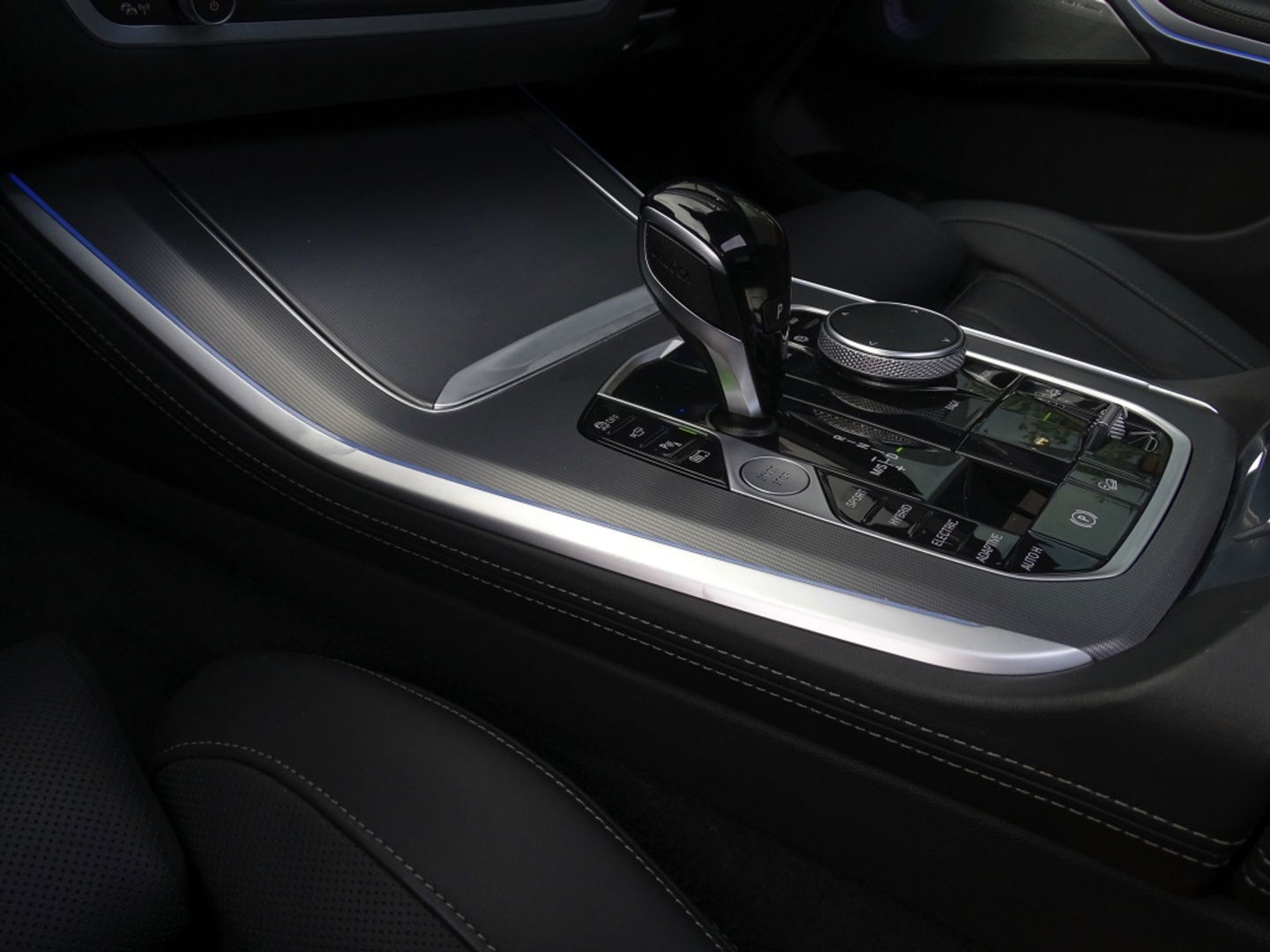 BMW X5 45e 394PK X-drive M-Sport / B&W / Individual / Laser / Trekhaak