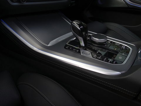 BMW X5 45e 394PK X-drive M-Sport / B&W / Individual / Laser / Trekhaak