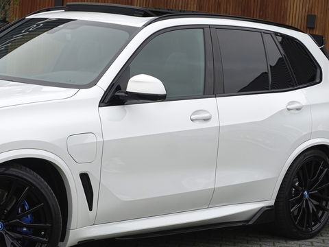 BMW X5 45e 394PK X-drive M-Sport / B&W / Individual / Laser / Trekhaak