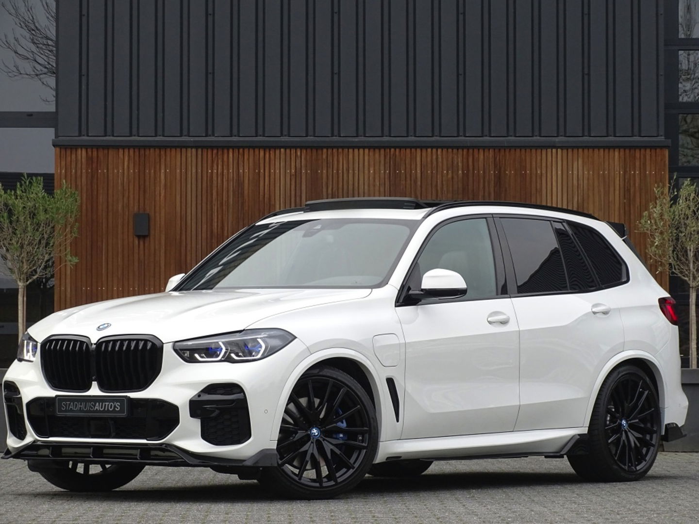 BMW X5 45e 394PK X-drive M-Sport / B&W / Individual / Laser / Trekhaak