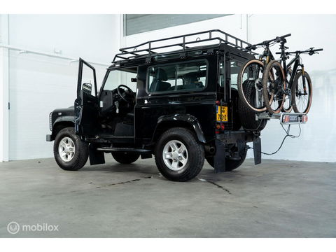 Land Rover Defender 90 SW geel kenteken
