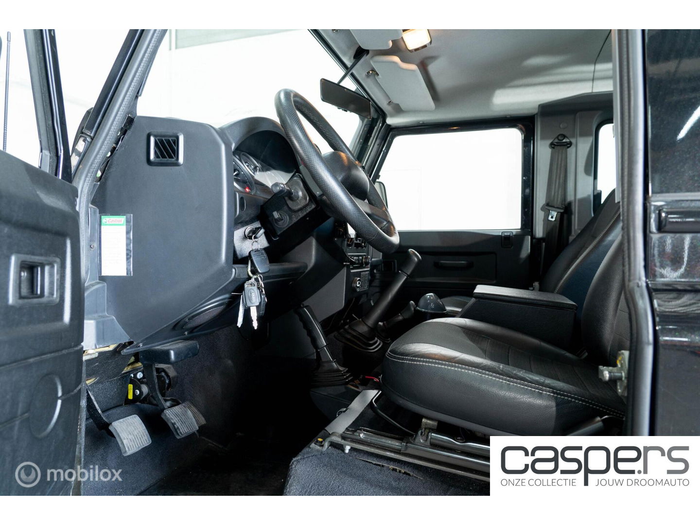 Land Rover Defender 90 SW geel kenteken