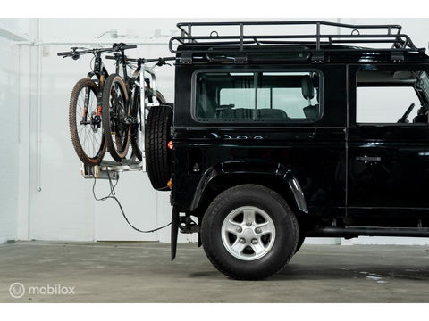 Land Rover Defender 90 SW geel kenteken