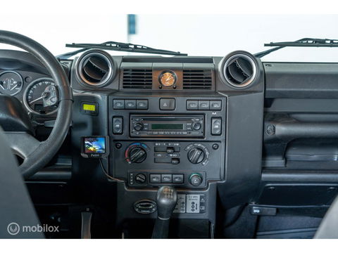 Land Rover Defender 90 SW geel kenteken