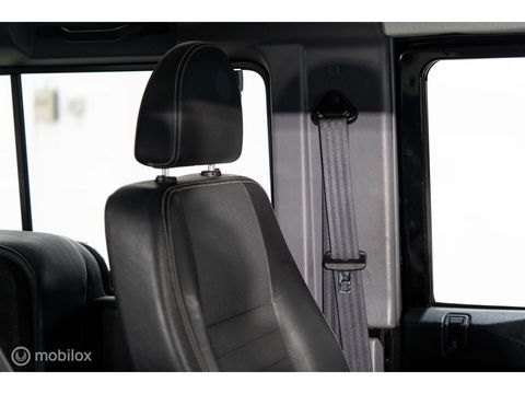 Land Rover Defender 90 SW geel kenteken