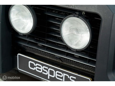 Land Rover Defender 90 SW geel kenteken