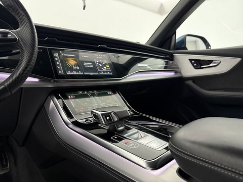 Audi Q8 55 TFSI e Quattro 422PK S-Line | SOH 91% | Virtual | Sfeer | Camera | Stoel/Stuur verw. | Adap. Cruise | Trekh. | Carplay | Keyless | NAP