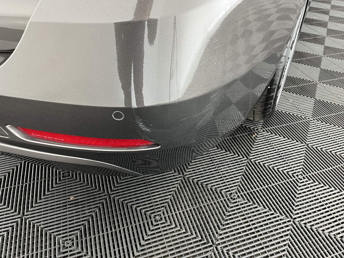 BMW 3 Serie Touring 318d Modern Line High Executive *LEATHER-FABRIC | NAVI-FULLMAP | HEATED-COMFORTSEATS | ECC | PRIVACY-GLASS | TOWBAR | CRUISE | PDC | 17''ALU*