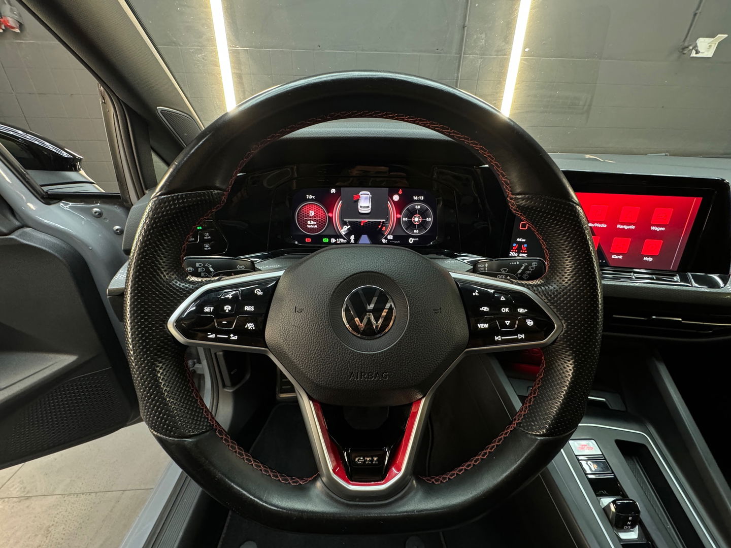 Volkswagen Golf 2.0 TSI GTI Clubsport Pano|HUD|H/K|Mem|Leder