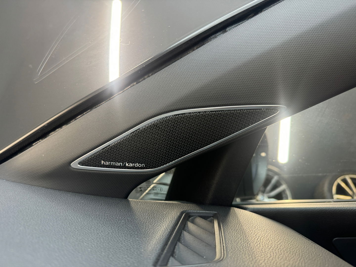 Volkswagen Golf 2.0 TSI GTI Clubsport Pano|HUD|H/K|Mem|Leder