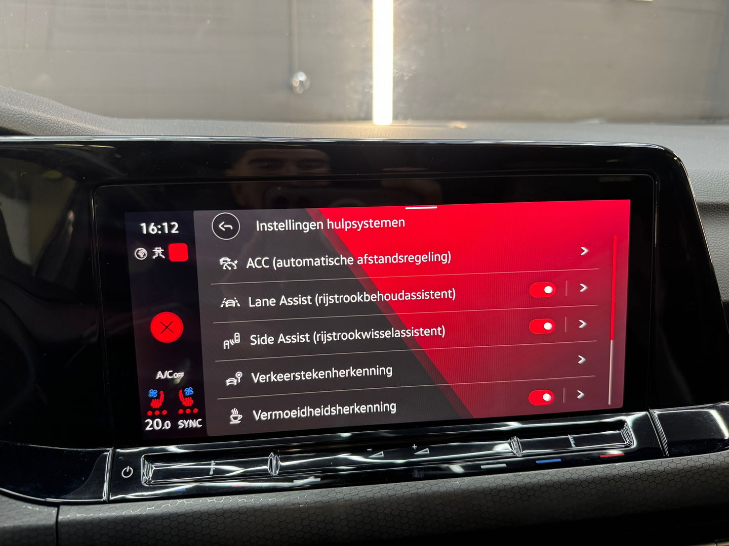 Volkswagen Golf 2.0 TSI GTI Clubsport Pano|HUD|H/K|Mem|Leder