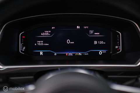 Volkswagen Tiguan 2.0 TSI 4Motion Highline Business R 230 pk | HUD | Panorama | Virtual cockpit | Trekhaak | Camera | Sportstoelen | Stoelverwarmi