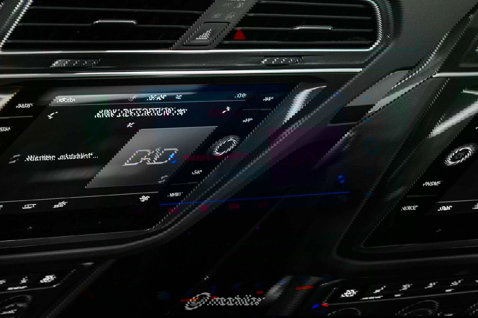 Volkswagen Tiguan 2.0 TSI 4Motion Highline Business R 230 pk | HUD | Panorama | Virtual cockpit | Trekhaak | Camera | Sportstoelen | Stoelverwarmi