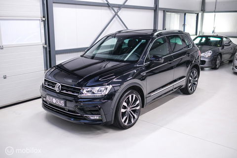 Volkswagen Tiguan 2.0 TSI 4Motion Highline Business R 230 pk | HUD | Panorama | Virtual cockpit | Trekhaak | Camera | Sportstoelen | Stoelverwarmi