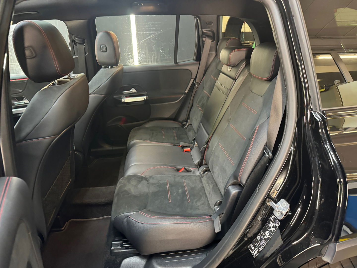 Mercedes-Benz GLB 200 AMG 7p Pano|Sfeer|Trekhaak|Night|GLB35