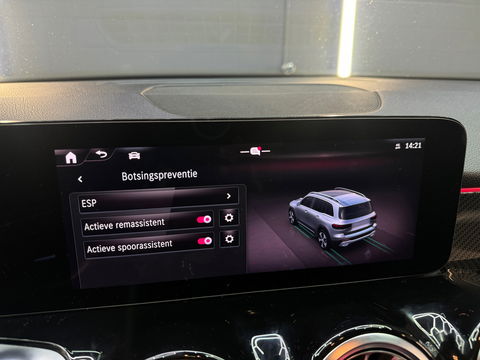 Mercedes-Benz GLB 200 AMG 7p Pano|Sfeer|Trekhaak|Night|GLB35