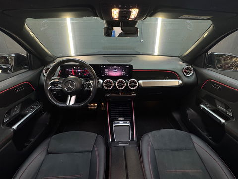 Mercedes-Benz GLB 200 AMG 7p Pano|Sfeer|Trekhaak|Night|GLB35