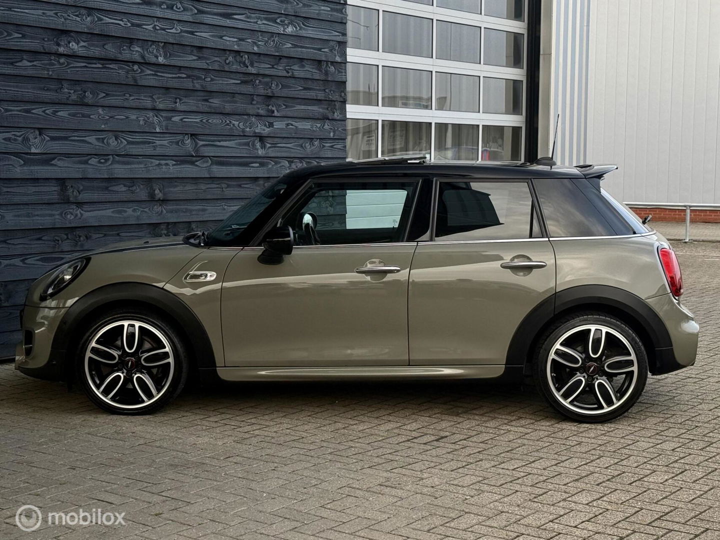 MINI Cooper S Mini 2.0 Chili | JCW pakket | Pano | Emerald Grey