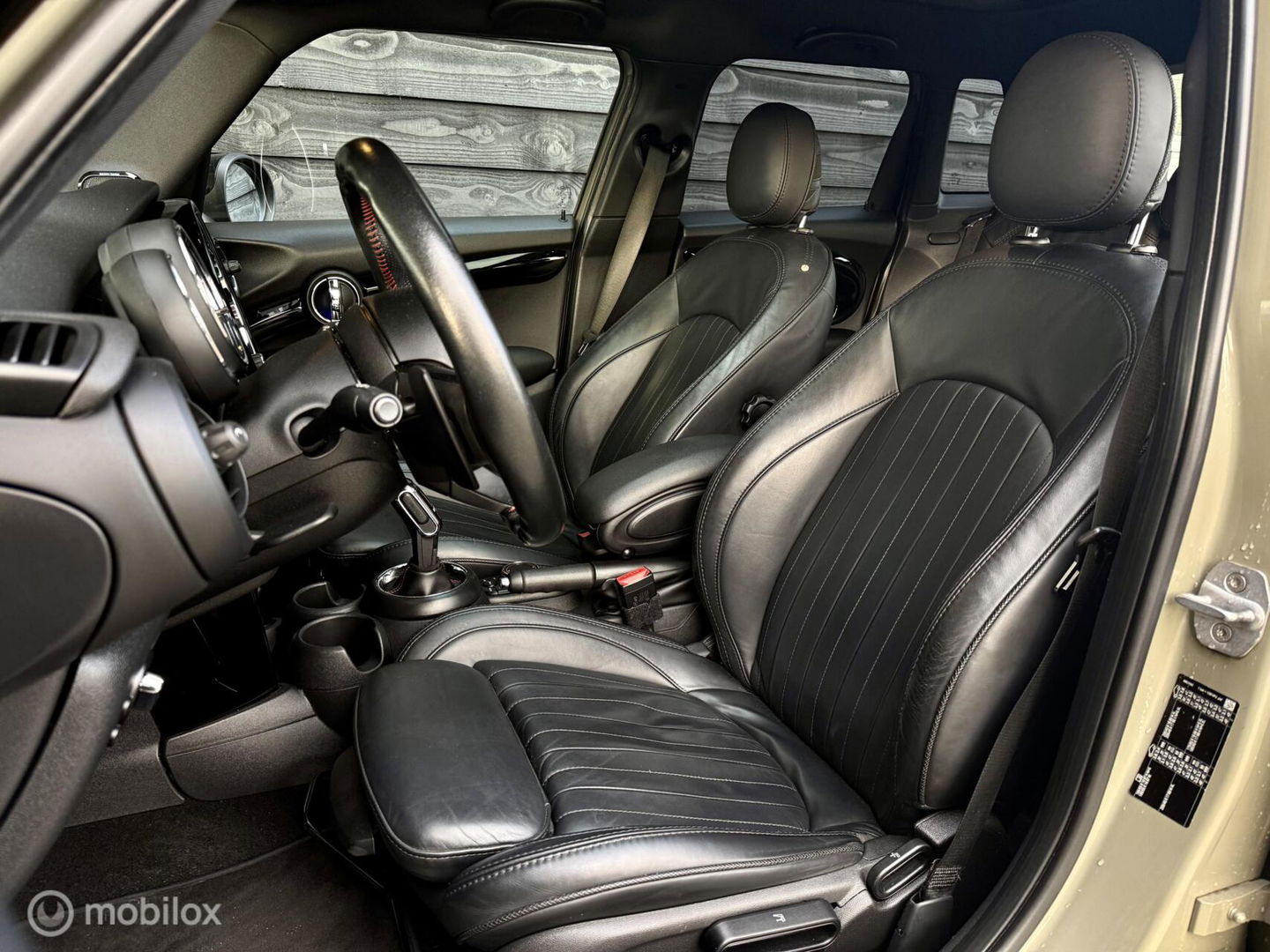 MINI Cooper S Mini 2.0 Chili | JCW pakket | Pano | Emerald Grey