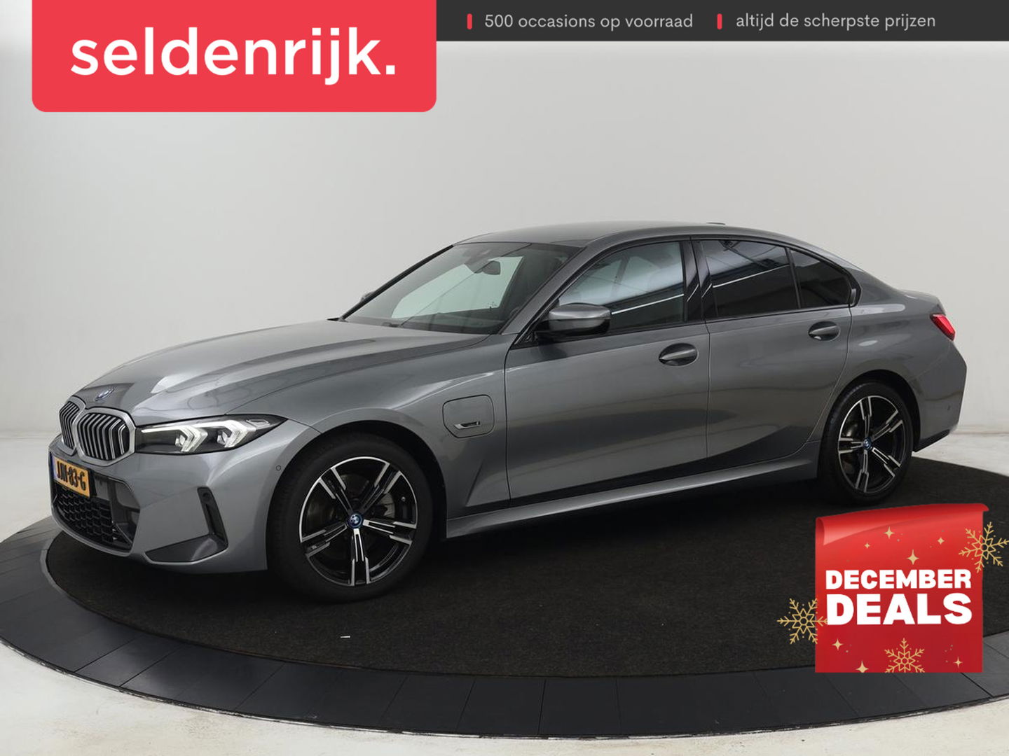 BMW 3-serie 320e M Sport | Trekhaak | Stoelverwarming | Camera | Leder/Alcantara | Stuurverwarming | Carplay | Live Cockpit Plus | Adaptief LED | Sportstoelen | Cruise control | PHEV | Plug In