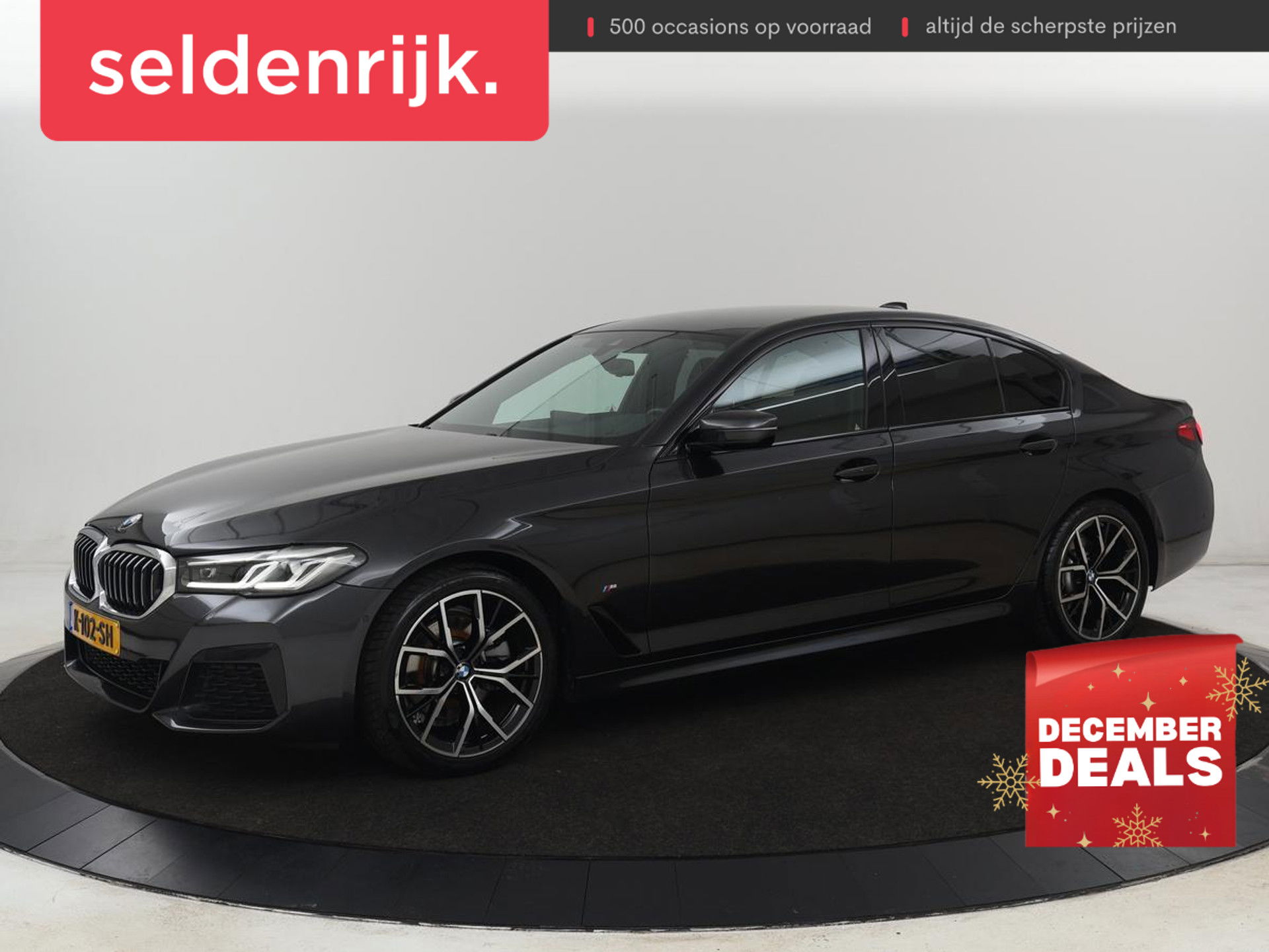 BMW 5 Serie 520i M Sport | Leder | Stoelverwarming | Carplay | 19'' | Sportstoelen | Live Cockpit | Navigatie | Parkeerhulp | Adaptief LED | Memory | Keyless start