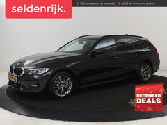 BMW 3-serie 330e Sport Line | Adaptive cruise | Stoelverwarming | Sportstoelen | Carplay | Sfeerverlichting | Live Cockpit | Navigatie | Half leder | DAB | Climate control | PHEV | Plug In