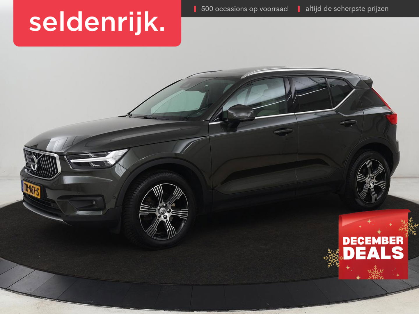 Volvo XC40 2.0 T4 Inscription | Panoramadak | Leder | Adaptive cruise | Trekhaak | Stoelverwarming | 360 Camera | Keyless | Navigatie | Full LED