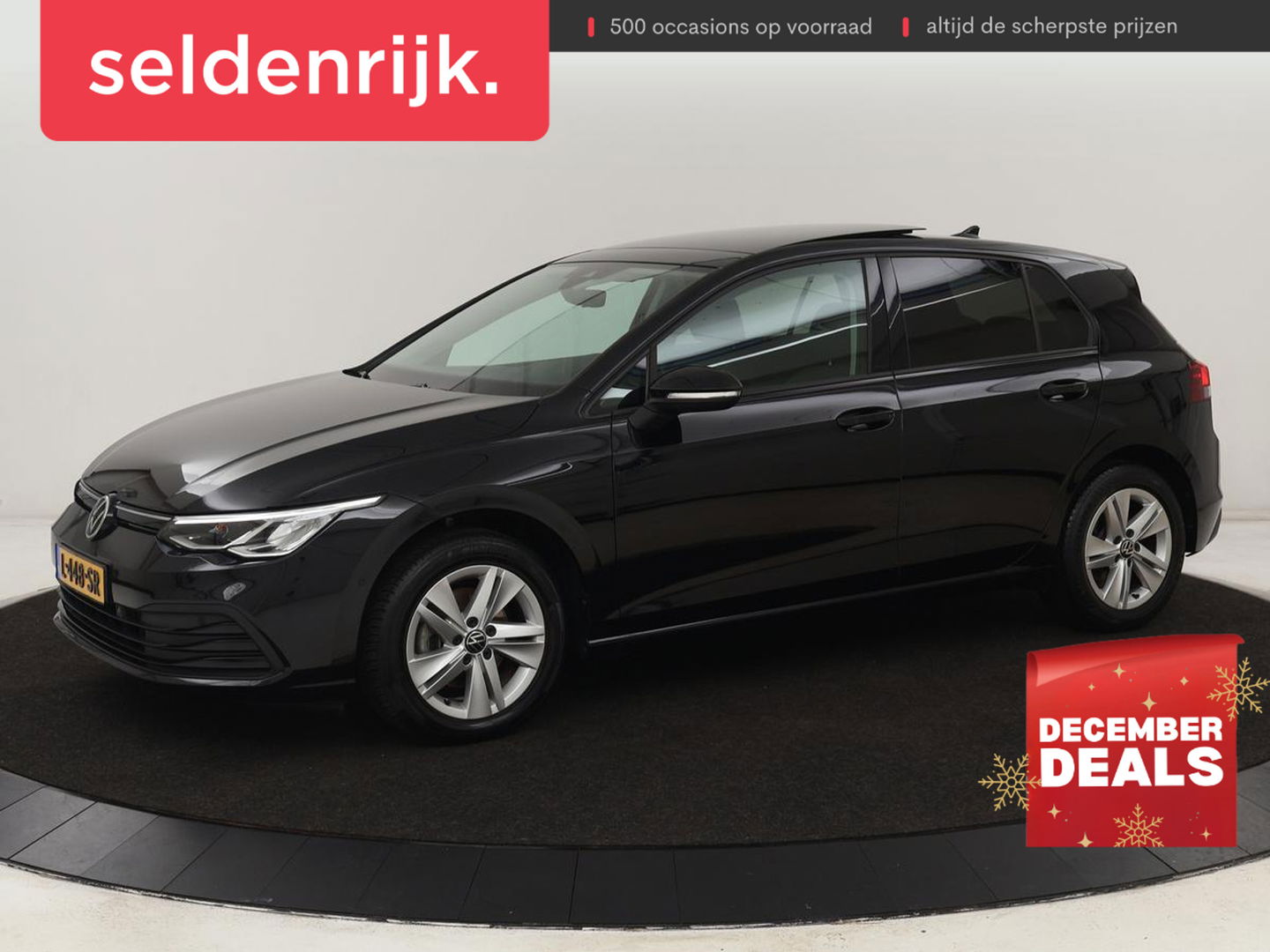 Volkswagen Golf 1.5 TSI Life Bns | Panoramadak | Adaptive Cruise | Stoelverwarming | Camera | Navigatie | Carplay | Sfeerverlichting