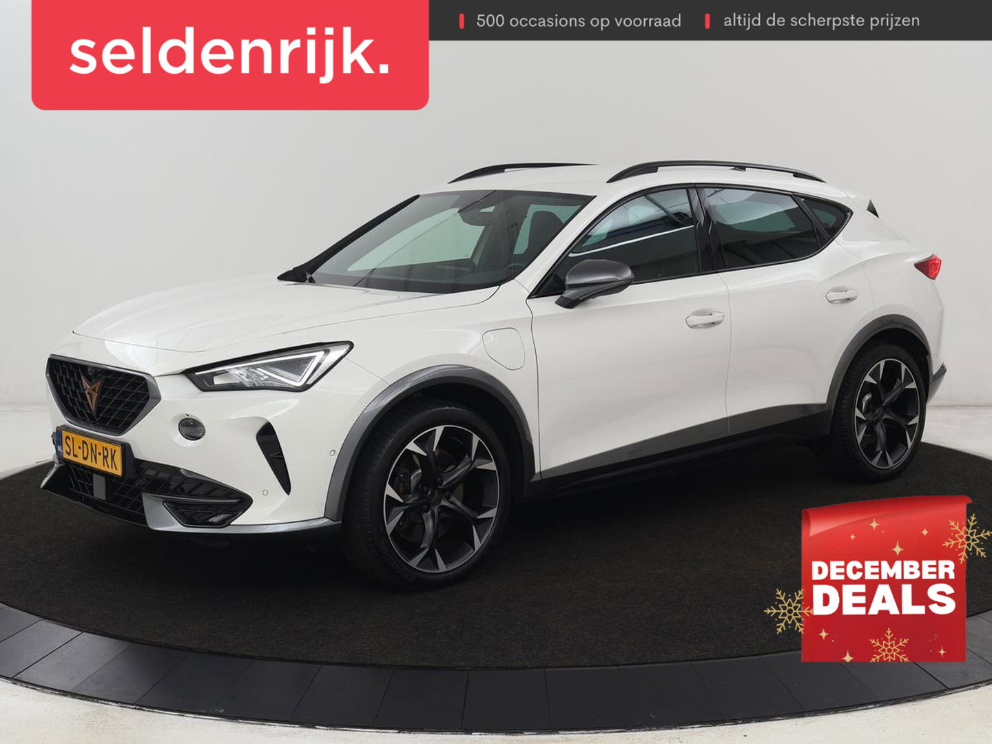 CUPRA Formentor 1.4 eHybrid VZ | 245pk | Stoelverwarming | 360 Camera | Adaptive cruise | Carplay | Navigatie | Sfeerverlichting | Keyless | Sportstoelen | Memory | PHEV | Plug In