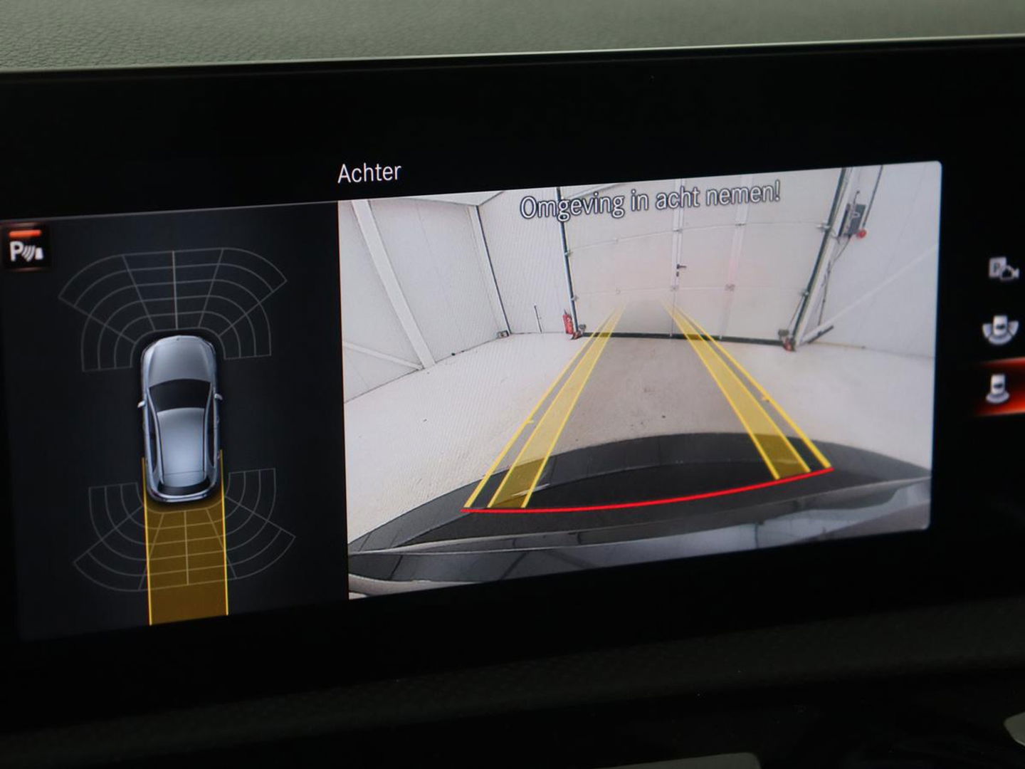 Mercedes-Benz A-Klasse 250e AMG Limited | Carplay | Stoelverwarming | Camera | Leder/Alcantara | Sfeerverlichting | Navigatie | Park Assist | Full LED | DAB | Widescreen | Climate control | PHEV | Plug In