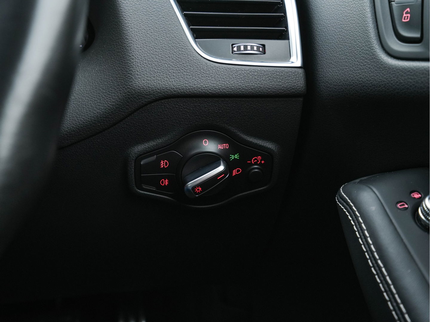 Audi SQ5 3.0 TDI S-Line Quattro (RHD) Aut* LUXURY-LEATHER | BI-XENON | NAVI-FULLMAP | MEMORY-PACK | HEATED-SPORTSEATS  | DAB | SHIFT-PADDLES | ADAPTIV CRUISE | PRIVACY-GLASS | PDC |  20''ALU*