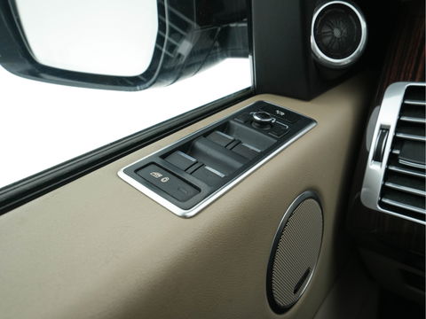 Land Rover Range Rover 4.4 SDV8 Vogue AWD Aut. *PANO | DIGI-COCKPIT | MERIDIAN-AUDIO | SURROUND-VIEW | MEMORY-PACK |  KEYLESS | OXFORD-FULL-LEATHER | BI-XENON | NAVI-FULLMAP | ECC | PDC | CRUISE | COMFORT-SEATS | 21"ALU*